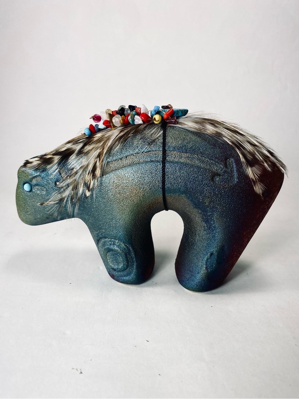 Jeremy Diller Raku Pottery Signed Zuni Fetish Bear Iridescent Figurine Feathers